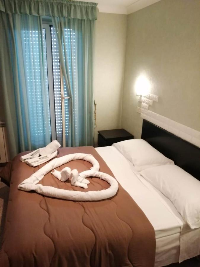 Hotel Elvira Fiuggi Kültér fotó